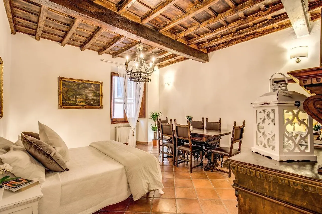 Fresh House Trevi 2 Apartment Rome