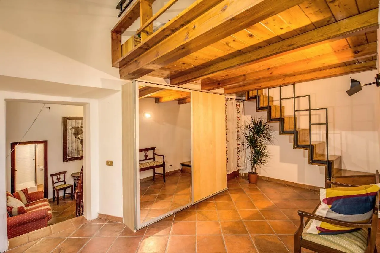 Fresh House Trevi 2 Apartment Rome