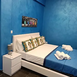 holiday-apartments.taorminaitalyhotels.com/